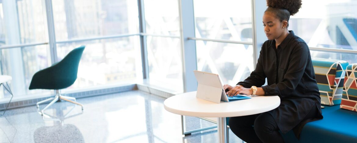 5 Creative Ways to Show Off Your Skills to Future Employers in 2024