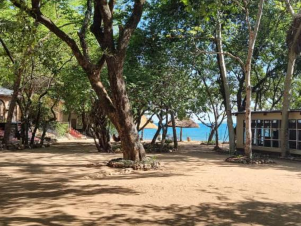 M'BUTA TOURIST LODGE
